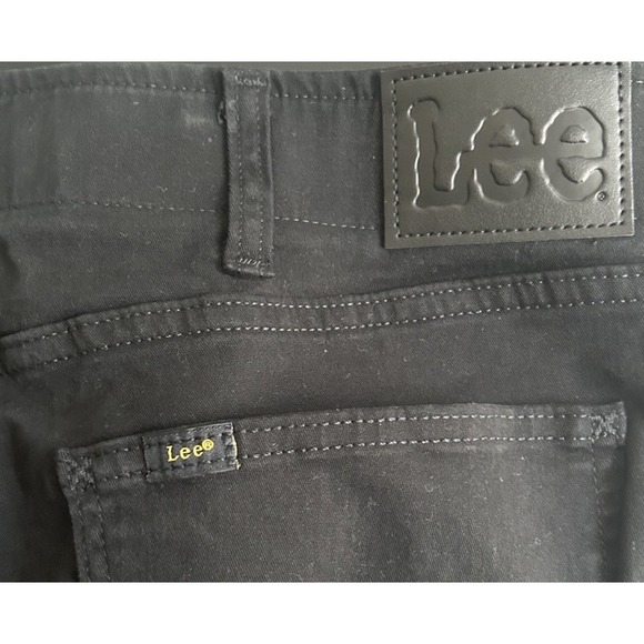 Lee Slim Straight Logo Black Men Size 36x34 Denim Jeans Minimalist Western - Picture 4 of 7